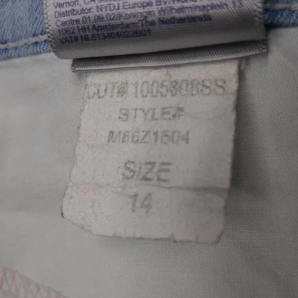 NYDJ Not Your Daughters Karen Crop Capri Jeans Women's 14 Stretch High Rise A170 - Picture 7 of 7